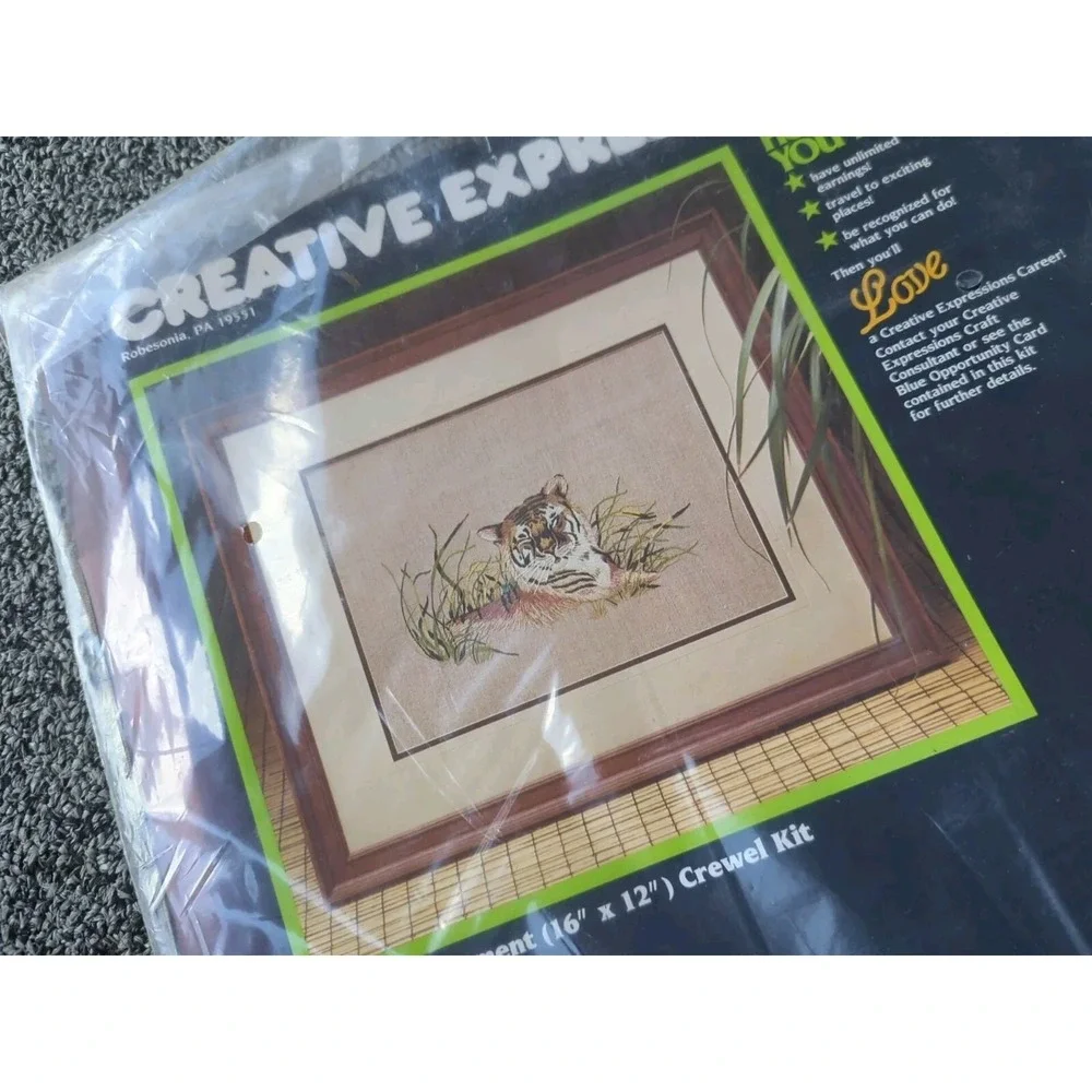 Vintage CREATIVE EXPRESSIONS Needlepoint Stitch Kit CONTENTMENT 16‎ X 12